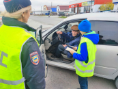 Профилактическую акцию для пожилых водителей провели в Чистоозерном районе дети