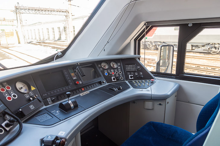 В Новосибирской области 2 июня изменится расписание 18 электропоездов