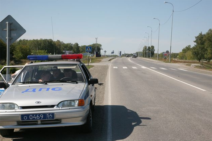 Движение большегрузов в Лекарственном остановлено после вмешательства прокуратуры