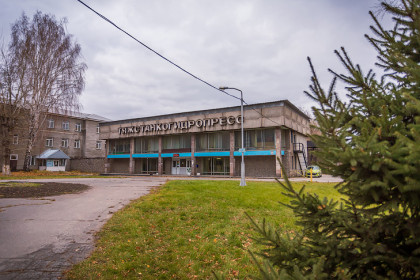 Из-за дырявой крыши суд закрыл цех завода «Тяжстанкогидропресс» в Новосибирске