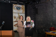 Знак губернатора вручили председателю женсовета из Здвинского района