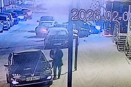 Автомобиль каршеринга угнали с парковки на Карла Маркса в Новосибирске