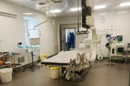 В новом сосудистом центре Новосибирска борются с инфарктами и инсультами 24/7