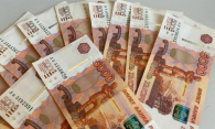 Вакансии июля-2024 с зарплатой более 100 тыс. рублей назвали в Новосибирске