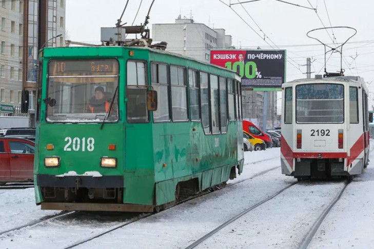 Забывшего деньги мальчика выгнали на мороз из трамвая в Новосибирске