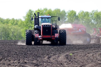 Андрей Шинделов: темпы посевной кампании превышают показатели 2024 года