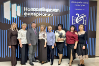 Работников культуры Татарского округа удостоили высоких профессиональных наград