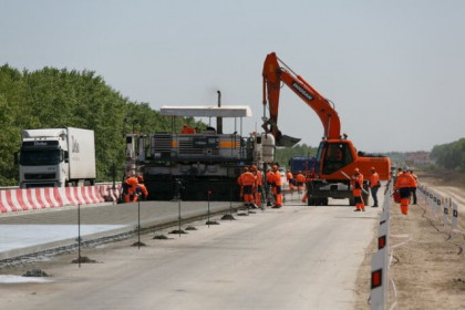 До 8 млрд рублей увеличат объем финансирования ремонта дорог в Новосибирской области