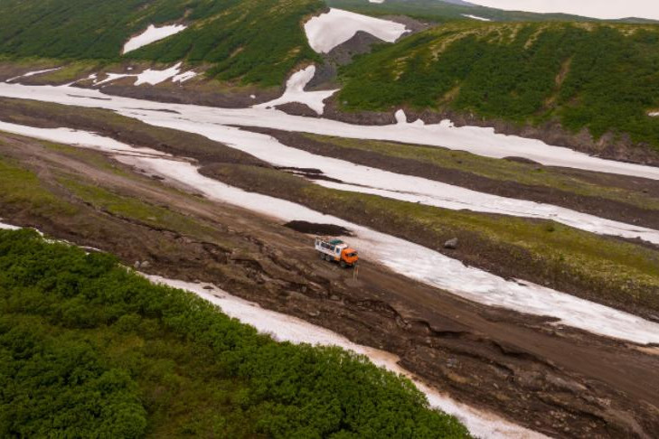 Туристы из Новосибирска отправились на Камчатку после землетрясения века
