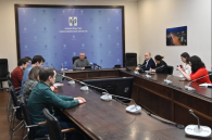 Андрей Травников посетил жителей села Козиха, пострадавших из-за изъятия животных