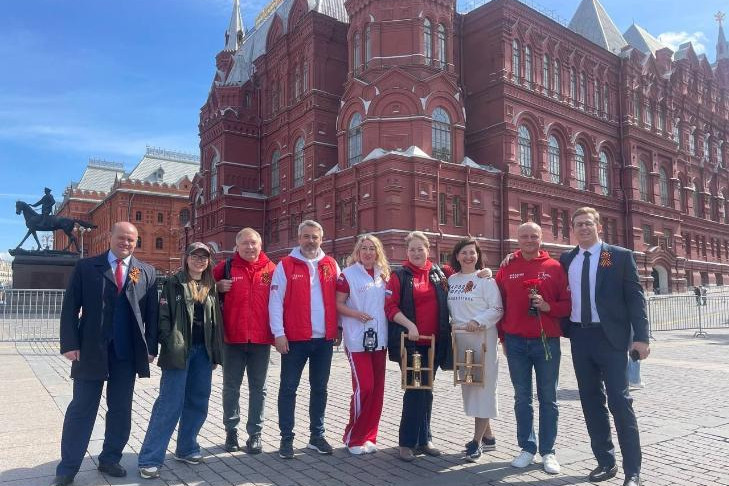 Частицу Вечного огня привезли из Москвы в Новосибирскую область