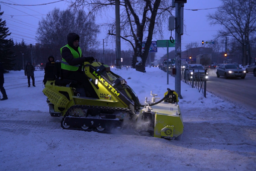В Новосибирске разработали машину для превращения льда в крошку