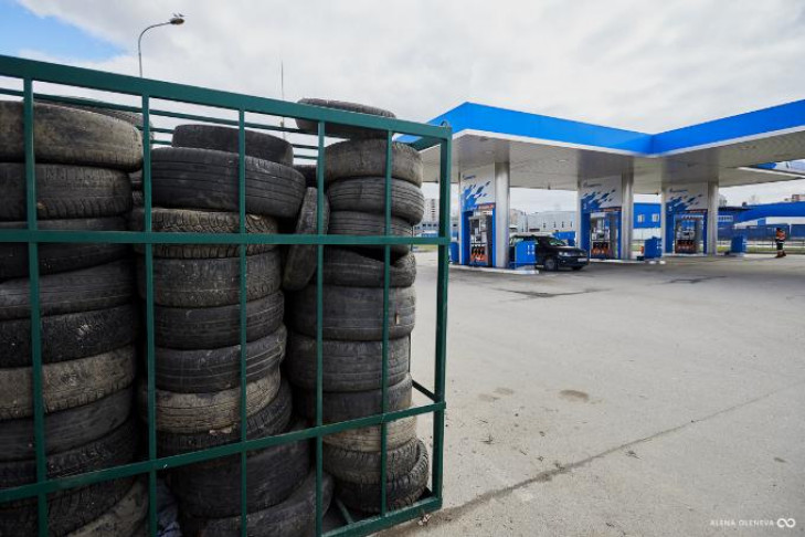 Автомобилисты Новосибирска могут бесплатно сдать старые шины на переработку 