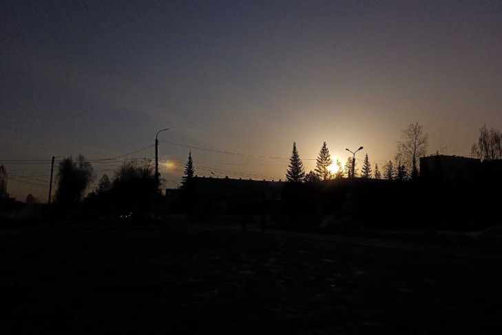 Солнце с ушами увидели в небе жители Линево под Новосибирском 