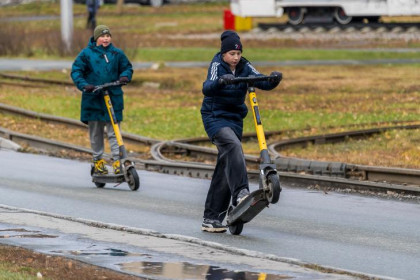 Самые популярные травмы самокатчиков в Новосибирске назвала врач Шуркевич