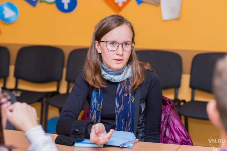Новосибирская школьница стала автором книги о мире будущего