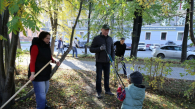 Губернатор Травников принял участие в общегородском субботнике