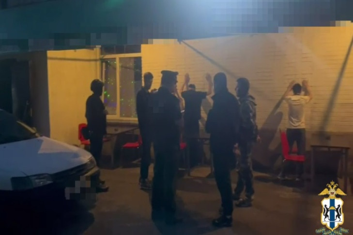 Оружие и патроны изъяли у мигрантов после массовой проверки в Новосибирске