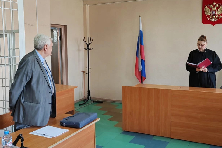 В Новосибирске суд начал рассматривать иск о выселении академика Асеева