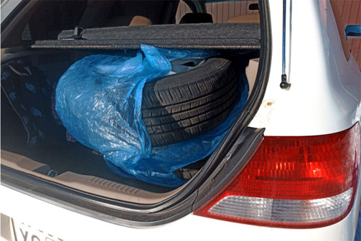 Синоптики назвали сроки смены зимней резины для водителей Новосибирска