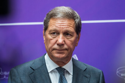 Жуков: Деньги на строительство коммунальных объектов НСО получит досрочно