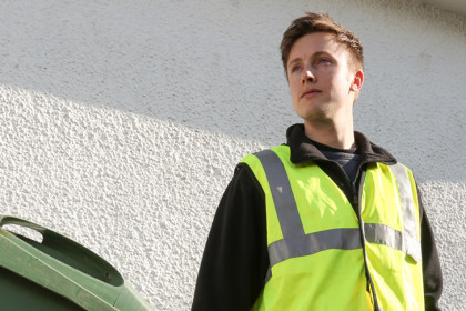 В Новосибирской области на 20% выросли средние предлагаемые зарплаты дворников