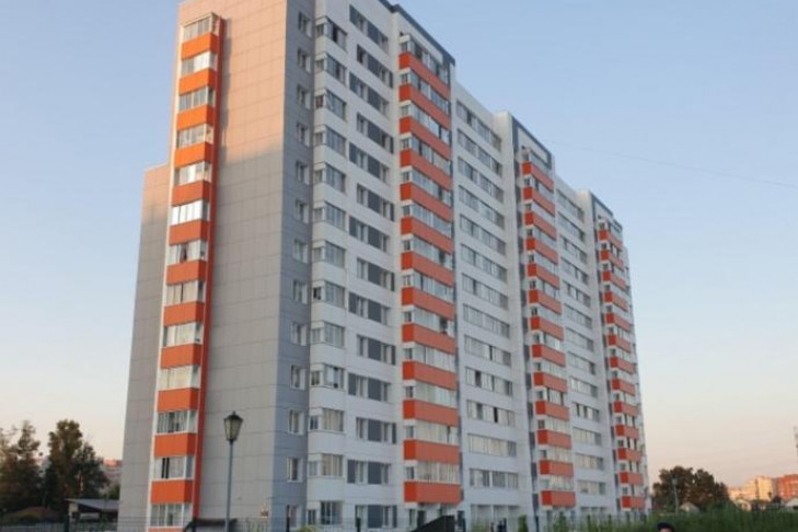 «Дом пограничников» в Новосибирске промерзает с 2017 года