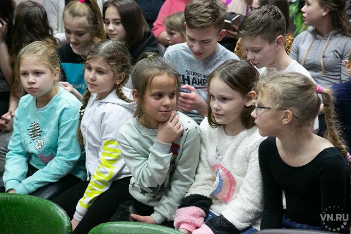 10000 Перед Новым Годом Пенсионерам 2022