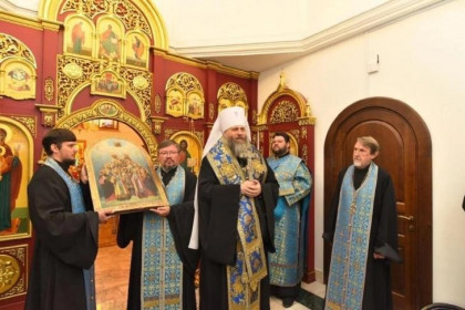 Утерянную икону подарил Новосибирску коллекционер Андрей Ковалев