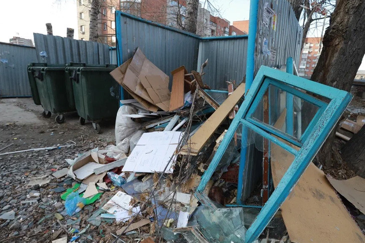 Новосибирцев просят сообщать о незаконных свалках мусора