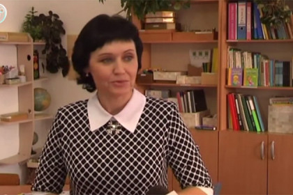 Учительницу Байкальской школы наградили за заслуги перед Отечеством 