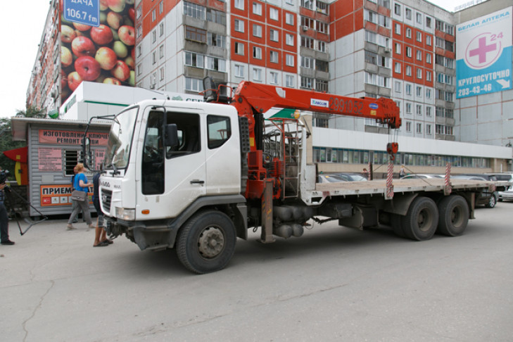 Без суда будут сносить незаконные торговые точки в Новосибирске