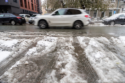 Каждый четвертый житель Сибирского федерального округа готов покупать авто с пробегом онлайн