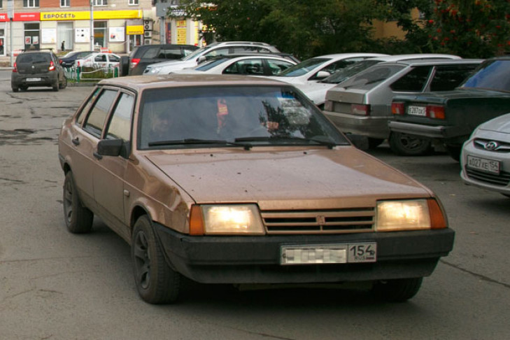 Любители автомобилей с пробегом живут в Новосибирске