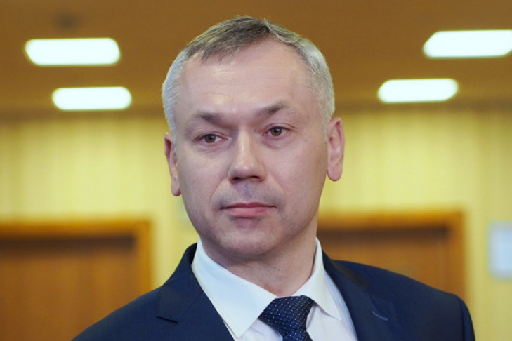 День рождения губернатора Травникова совпал с отчетом о работе
