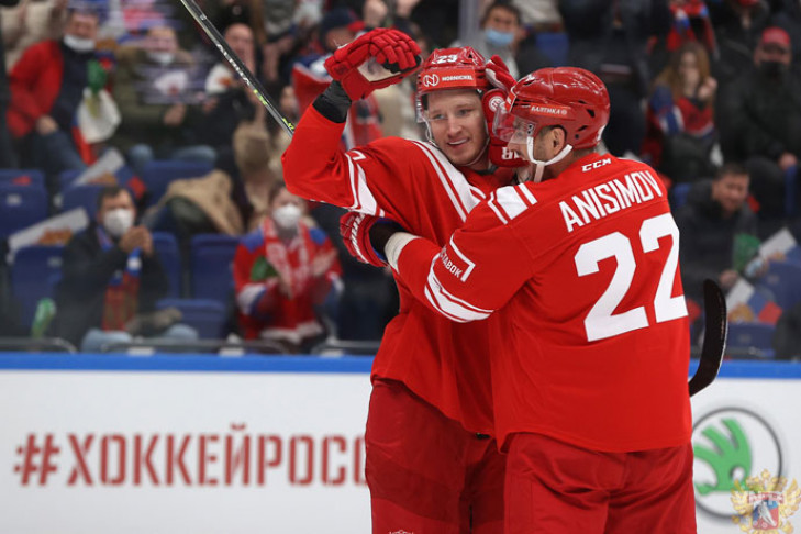 Уроженец Новосибирска помог России обыграть Канаду на Кубке Первого канала