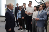 Ученым ЦКП «СКИФ» предлагают протестировать «отечественный ИИ в науке»