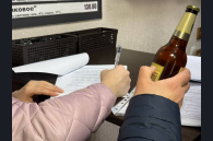 Сотни нарушителей правил продажи алкоголя наказали в регионе