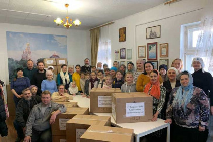 Рождественские пряники пекут новосибирцы для жителей Донбасса