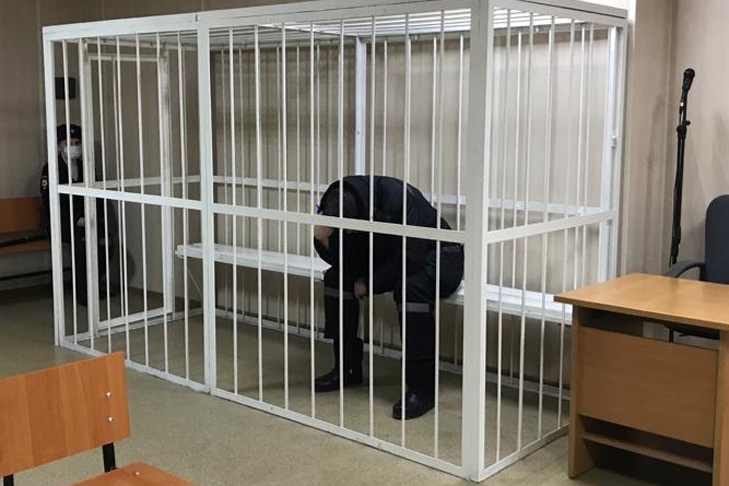 Иностранного специалиста осудили на три года за взятку сотруднику УФСБ в Бердске