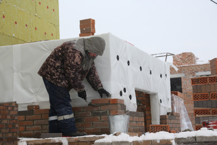 Названы районы-лидеры и аутсайдеры по вводу жилья в Новосибирской области 
