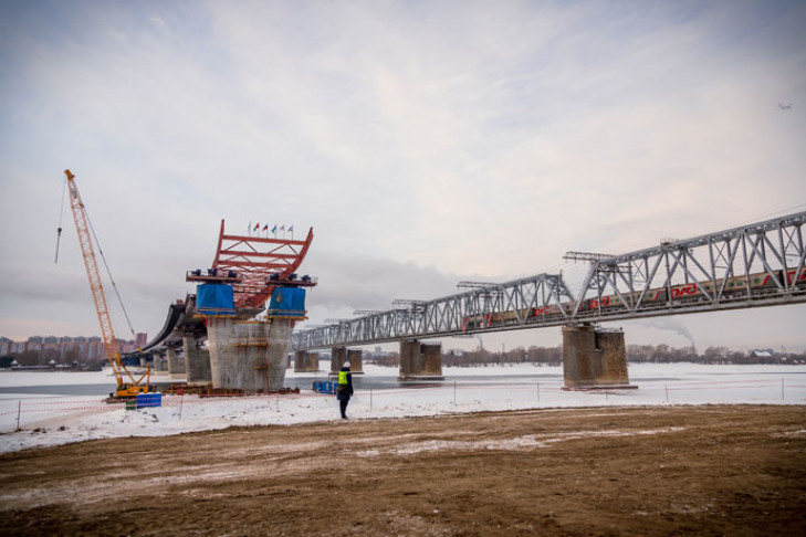 Четвертый мост в Новосибирске стал на 50 метров длиннее за новогодние каникулы