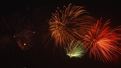 Новосибирцам напомнили о правилах безопасности при запуске фейерверков