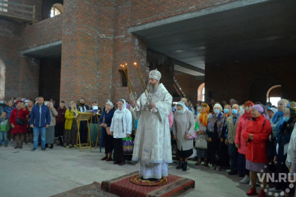 Восстановленный Спасский собор открыл двери для прихожан в Куйбышеве
