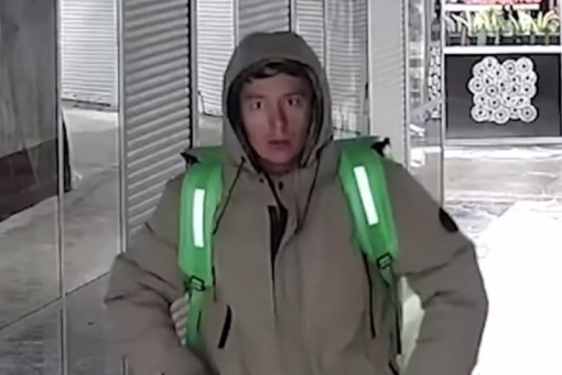 Купер осудил выходку курьера в переходе Новосибирского метрополитена