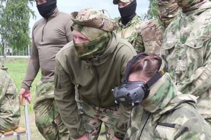 Бойцы СВО научили курсантов НВВКУ управлять fpv-дронами