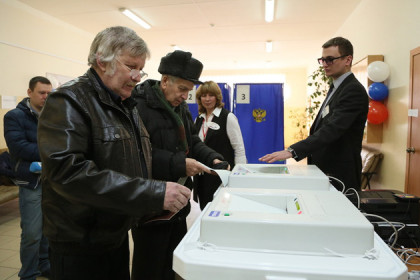 5,27 % избирателей НСО проголосовали к 10 утра на выборах Президента РФ