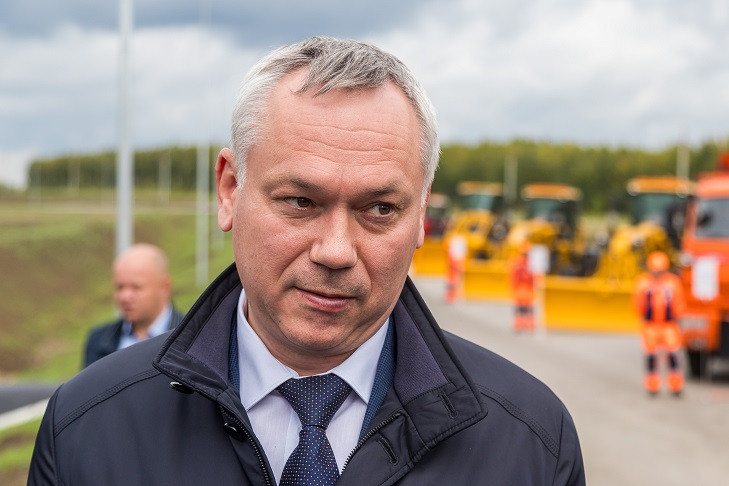 Андрей Травников поздравил новосибирских аграриев с профессиональным праздником