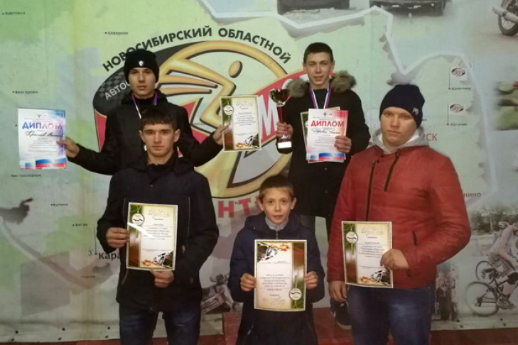 Подростки без прав гоняли на «Жигулях» по Новосибирску
