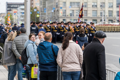 В 5 утра новосибирцев отвезут на парад 9 Мая